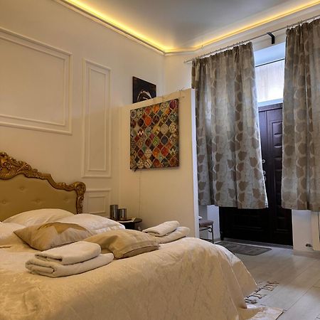Vintage Apartment Kotlyarska10 リヴィウ エクステリア 写真