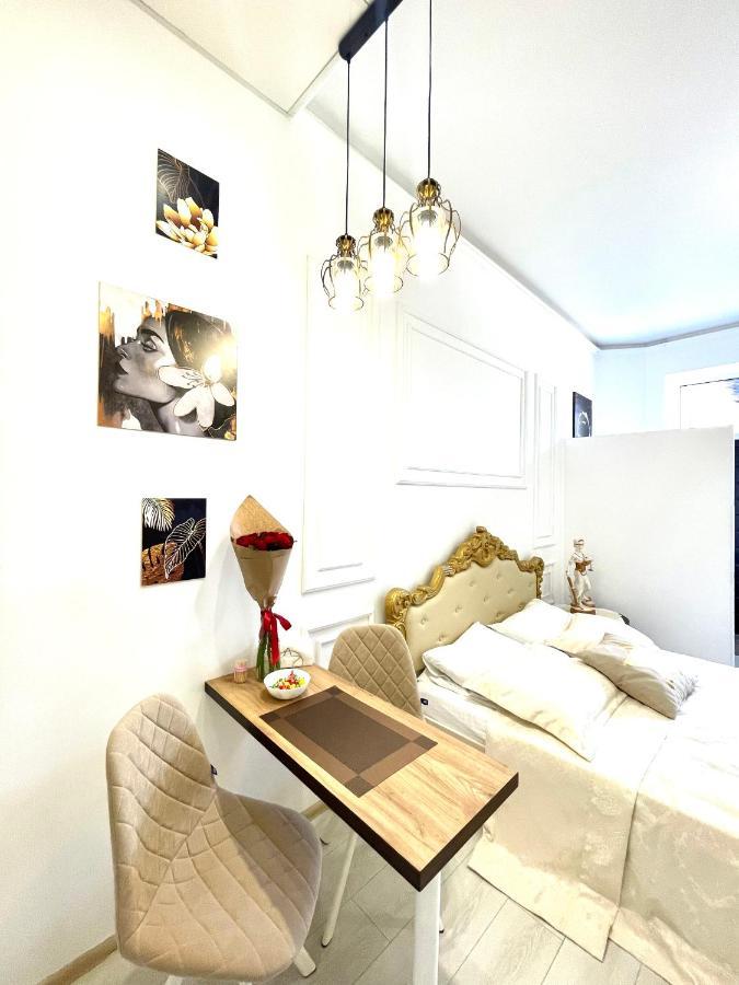 Vintage Apartment Kotlyarska10 リヴィウ エクステリア 写真